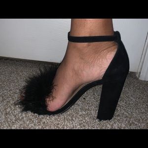 Steve Madden black feathered heels